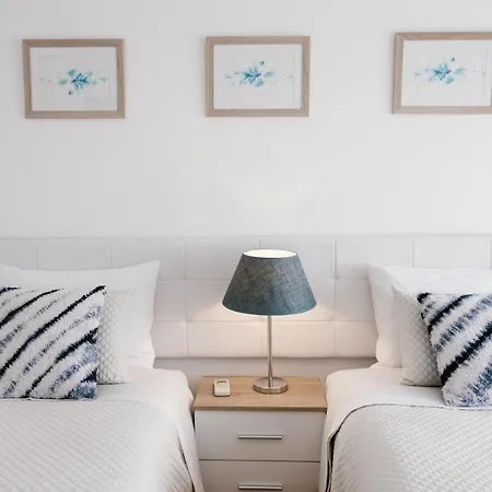 アパート Mumadona ギマランイス